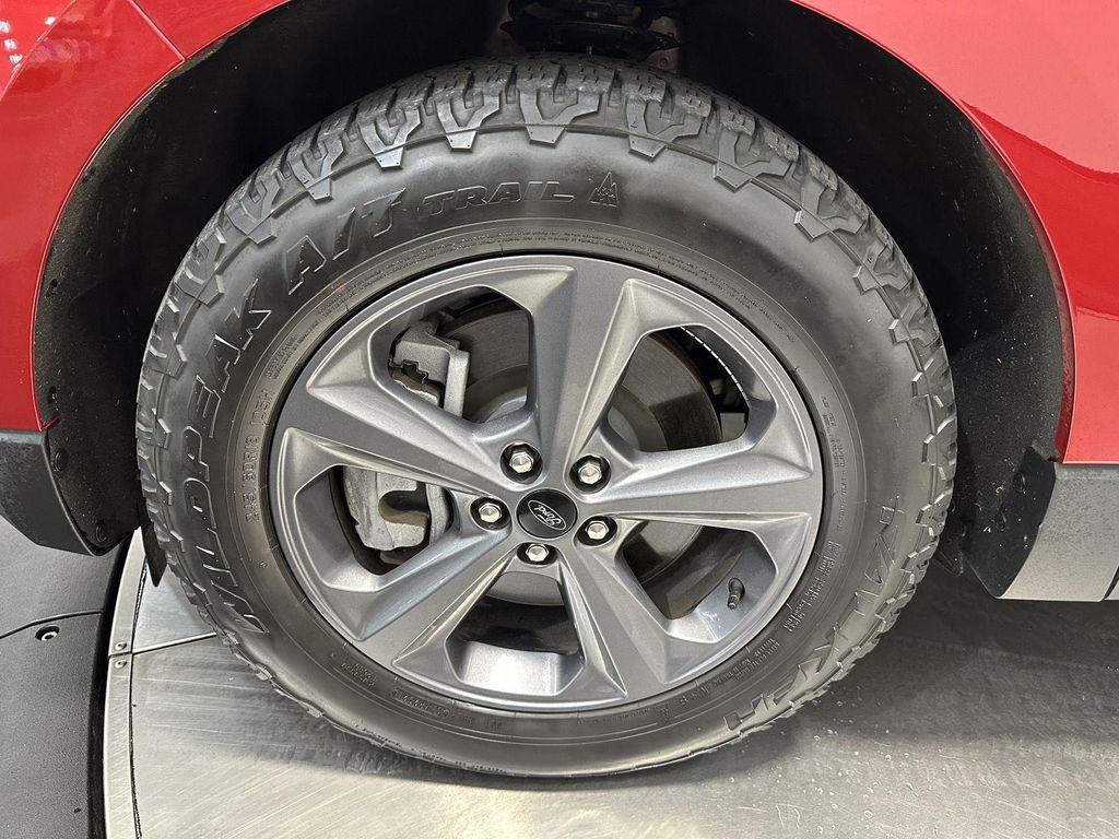 used 2022 Ford Edge car, priced at $22,900