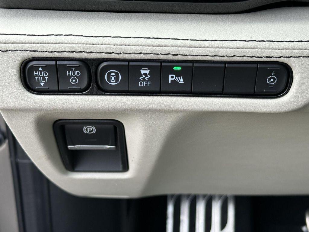 new 2026 Acura MDX car, priced at $70,850