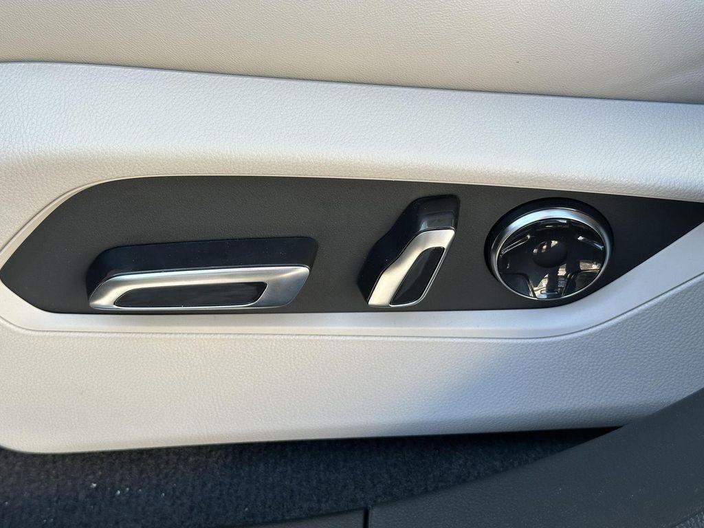 new 2026 Acura RDX car, priced at $49,150