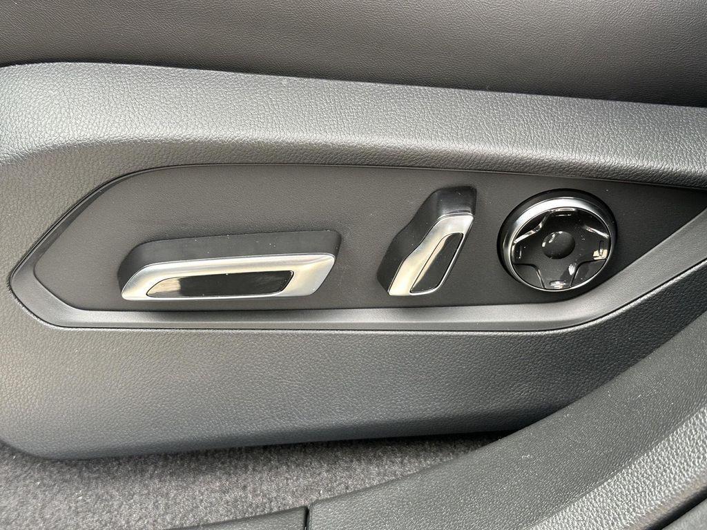 new 2026 Acura RDX car, priced at $52,750