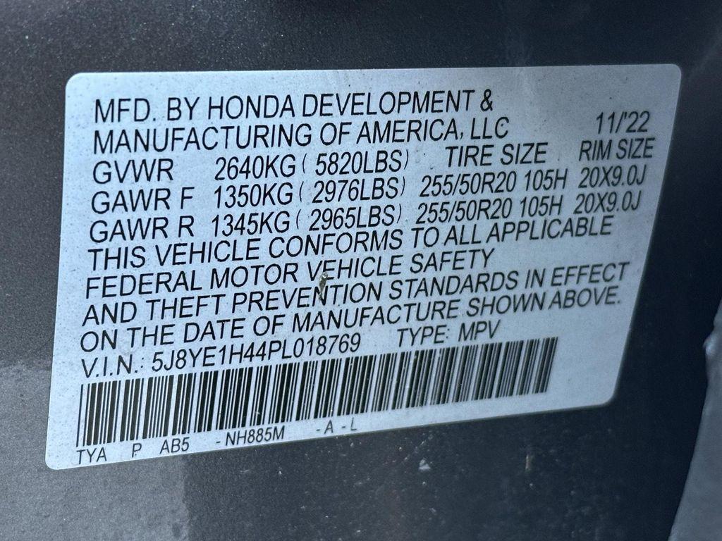 used 2023 Acura MDX car, priced at $41,500