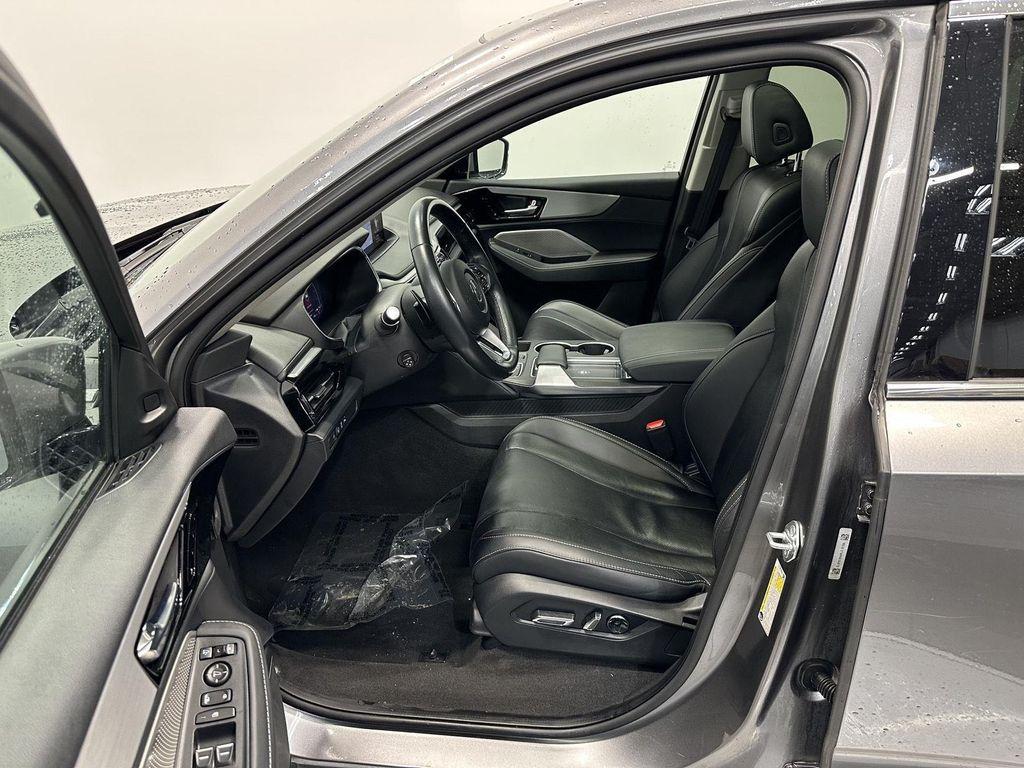 used 2023 Acura MDX car, priced at $41,500