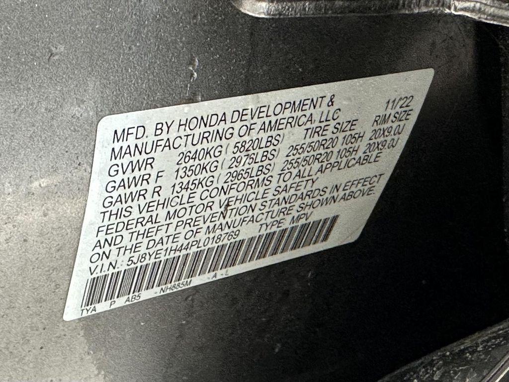 used 2023 Acura MDX car, priced at $41,500