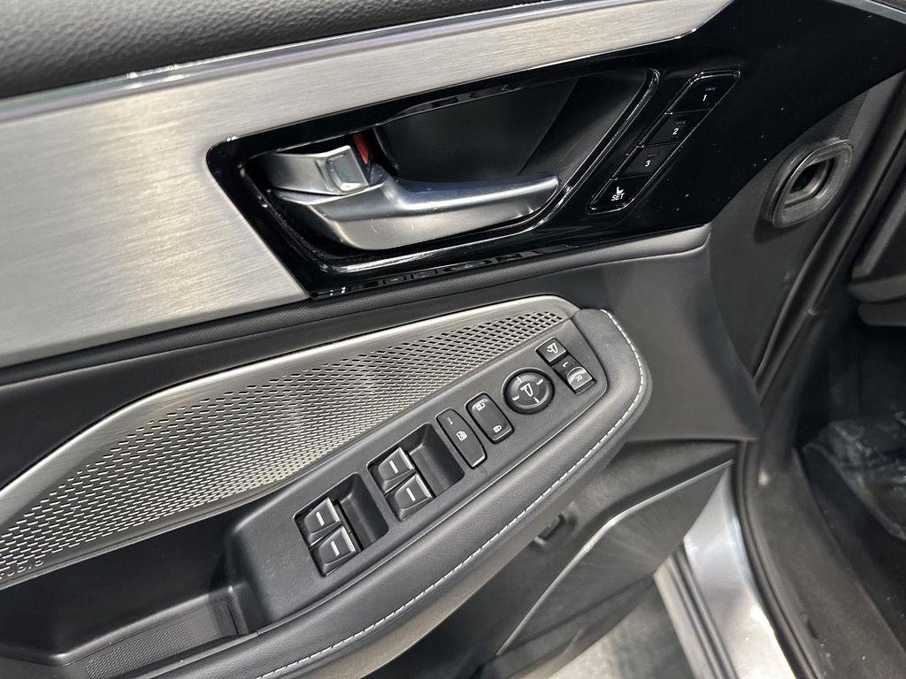 used 2023 Acura MDX car, priced at $41,500