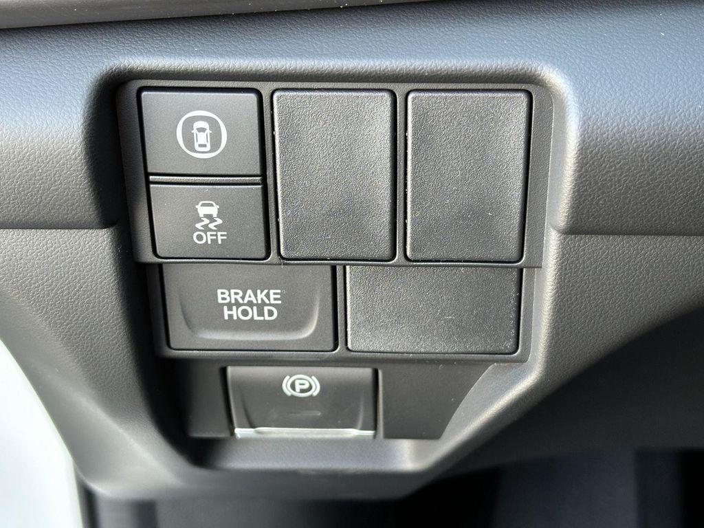 new 2026 Acura RDX car, priced at $47,150