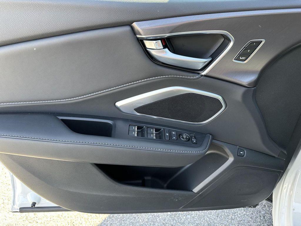 new 2026 Acura RDX car, priced at $47,150