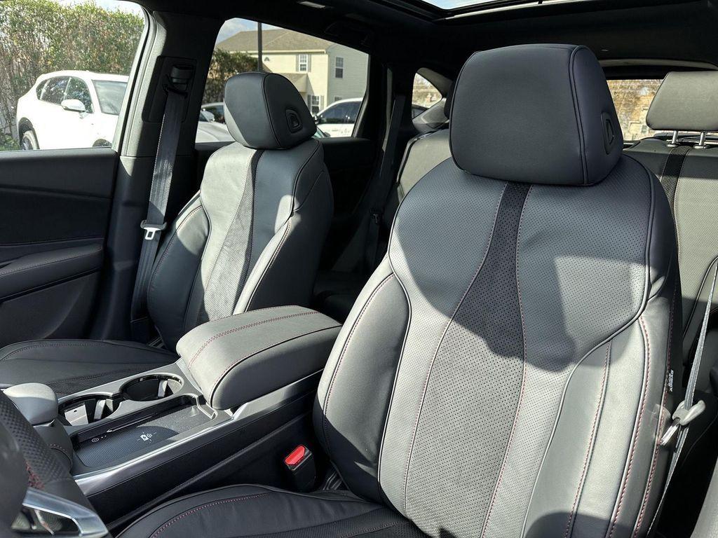 new 2026 Acura RDX car, priced at $52,650