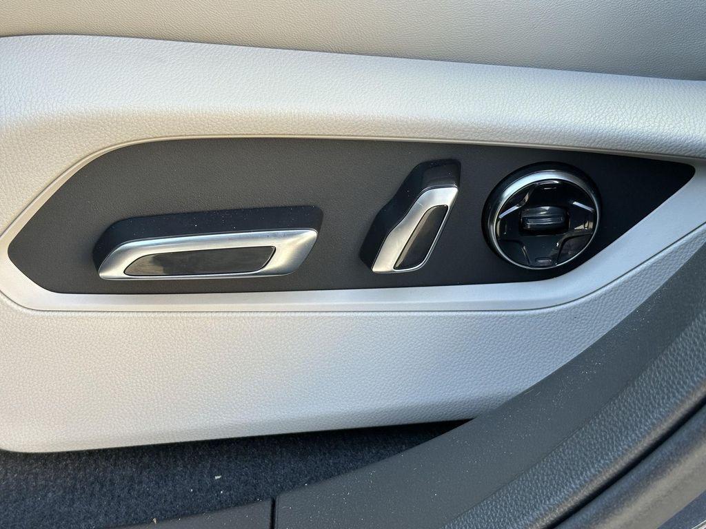 new 2026 Acura RDX car, priced at $54,200