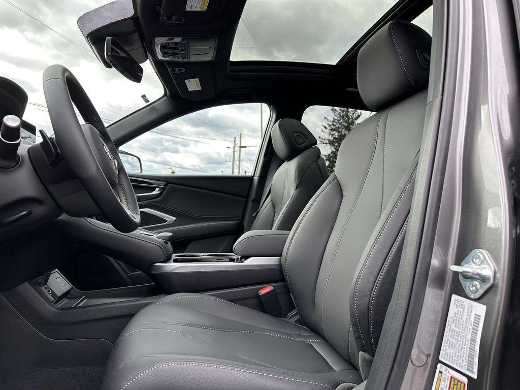 new 2026 Acura RDX car, priced at $47,050