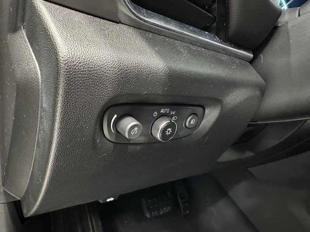 used 2019 Chevrolet Traverse car, priced at $15,900