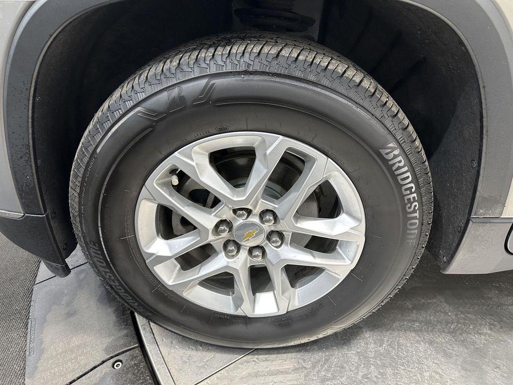 used 2019 Chevrolet Traverse car, priced at $15,900
