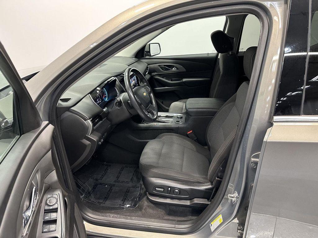 used 2019 Chevrolet Traverse car, priced at $15,900