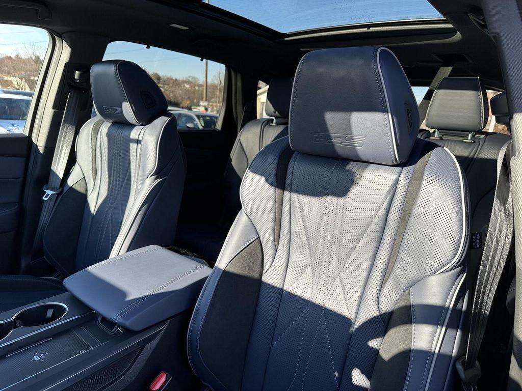 new 2026 Acura MDX car, priced at $77,300