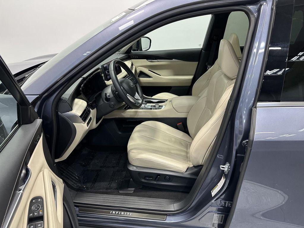 used 2023 INFINITI QX60 car, priced at $42,900