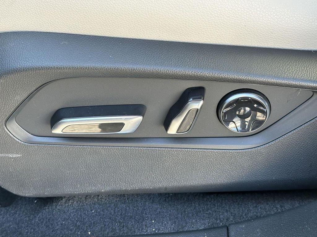 new 2026 Acura RDX car, priced at $46,450