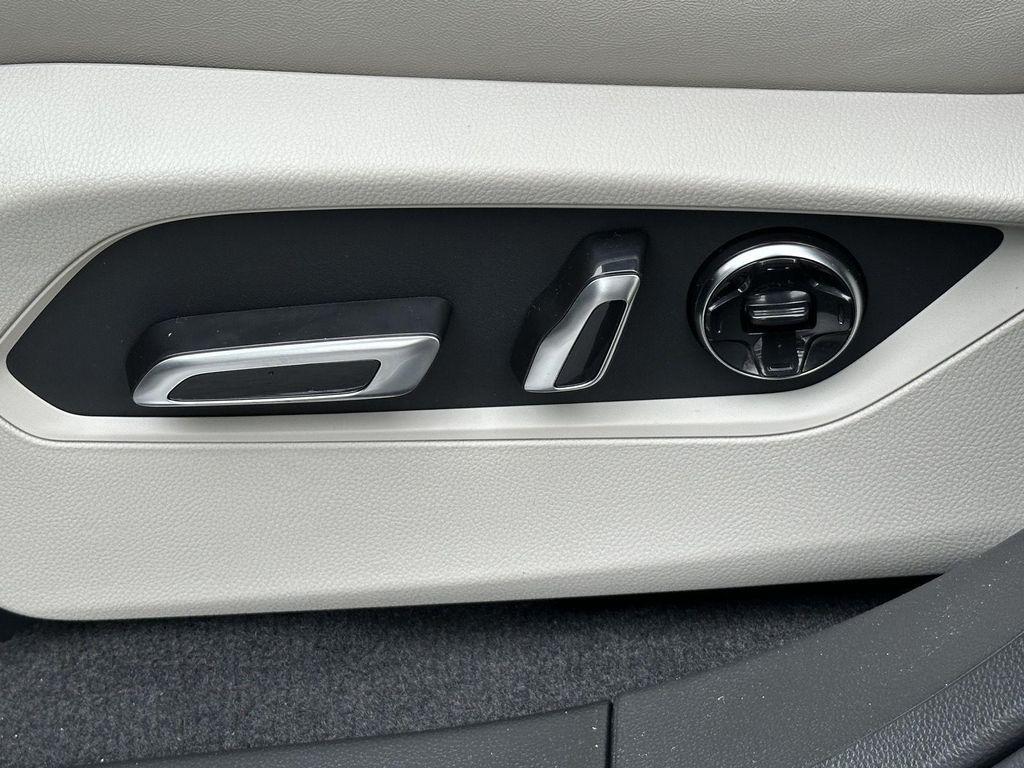 new 2026 Acura RDX car, priced at $54,900