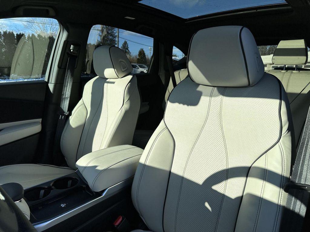 new 2026 Acura RDX car, priced at $56,800