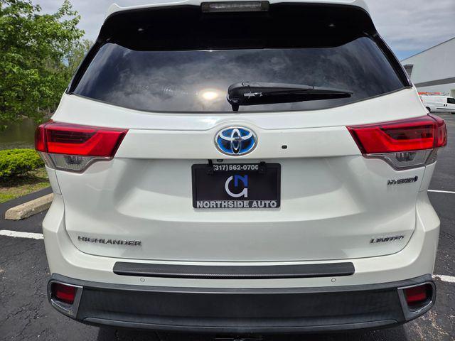 used 2019 Toyota Highlander Hybrid car, priced at $22,175