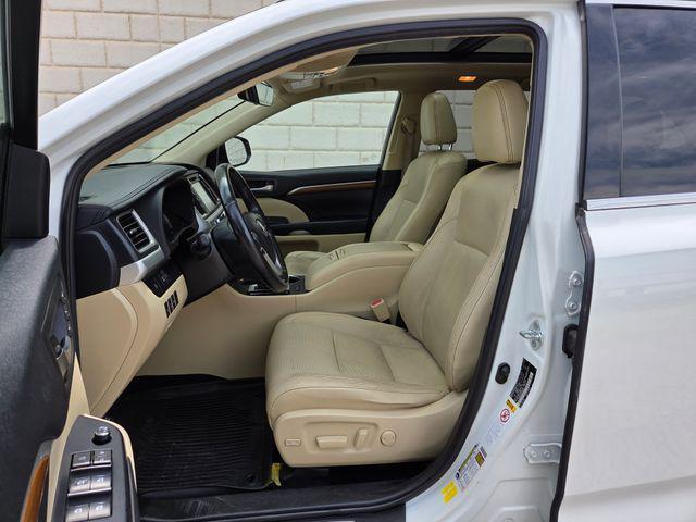 used 2019 Toyota Highlander Hybrid car, priced at $22,175