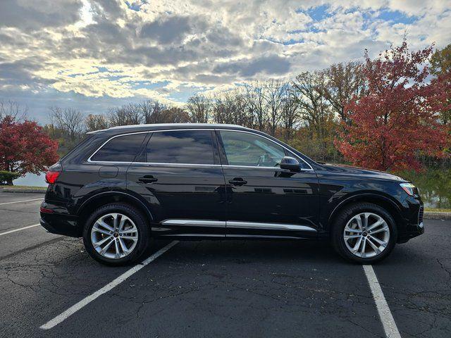 used 2025 Audi Q7 car, priced at $50,000