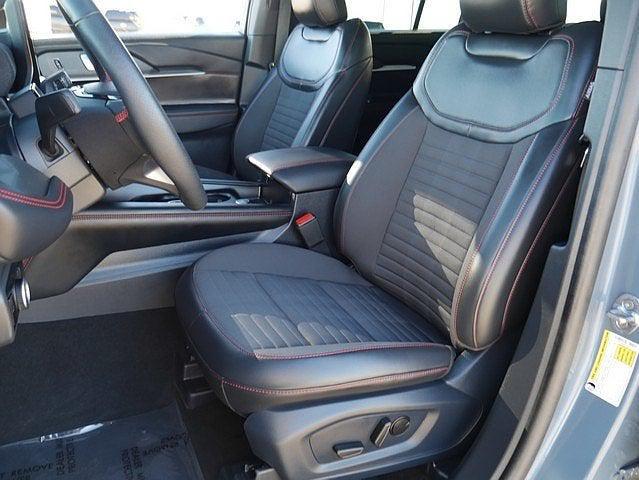 used 2025 Ford Explorer car, priced at $41,981