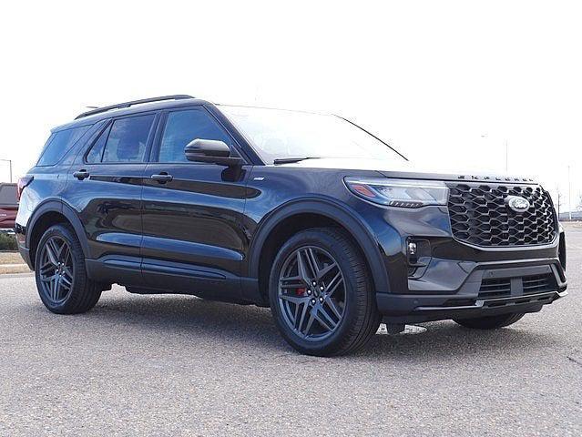 used 2025 Ford Explorer car, priced at $43,581