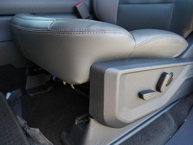 new 2025 Ford Expedition car, priced at $71,042