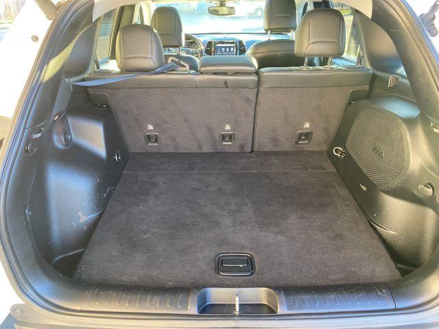 used 2019 Jeep Cherokee car, priced at $10,900