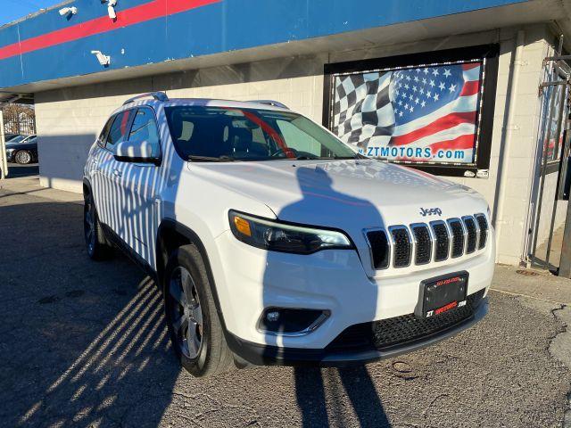 used 2019 Jeep Cherokee car, priced at $10,900