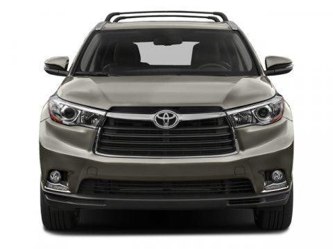 used 2016 Toyota Highlander car, priced at $17,995