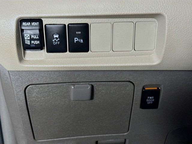 used 2018 Toyota Sienna car, priced at $26,995