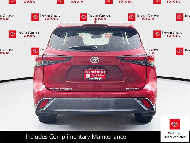 used 2025 Toyota Highlander car, priced at $41,595