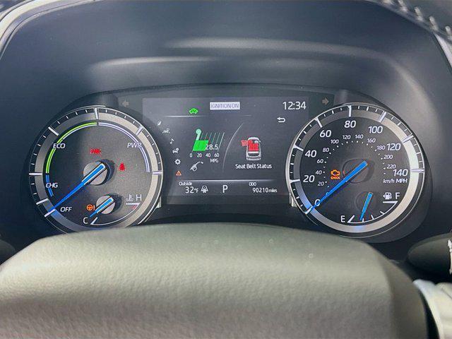 used 2021 Toyota Highlander Hybrid car, priced at $31,995