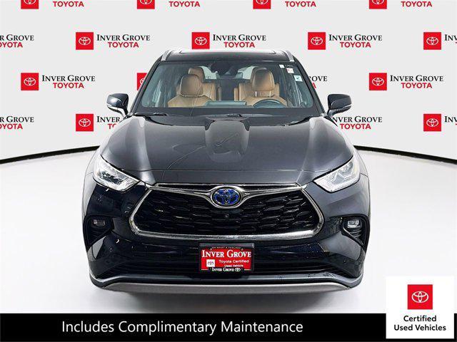 used 2022 Toyota Highlander Hybrid car, priced at $37,995