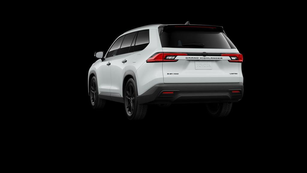 new 2026 Toyota Highlander Hybrid car, priced at $59,713