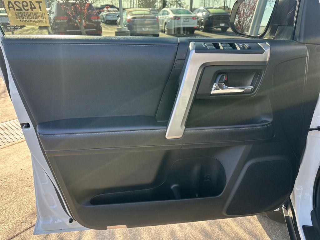 used 2021 Toyota 4Runner car, priced at $35,846