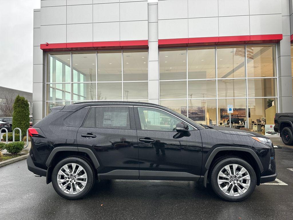 new 2025 Toyota RAV4 car, priced at $39,863