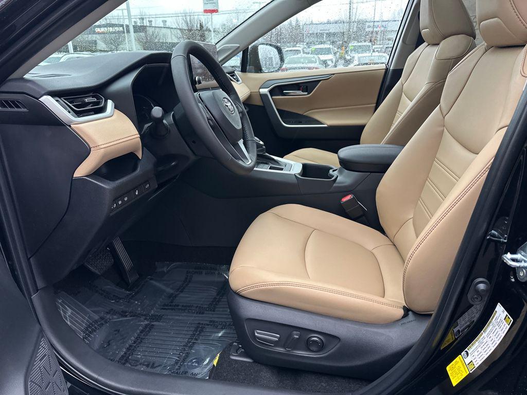 new 2025 Toyota RAV4 car, priced at $39,863