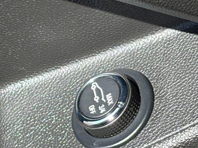 used 2023 Chevrolet Traverse car, priced at $25,000
