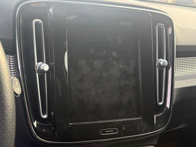 used 2020 Volvo XC40 car, priced at $17,500