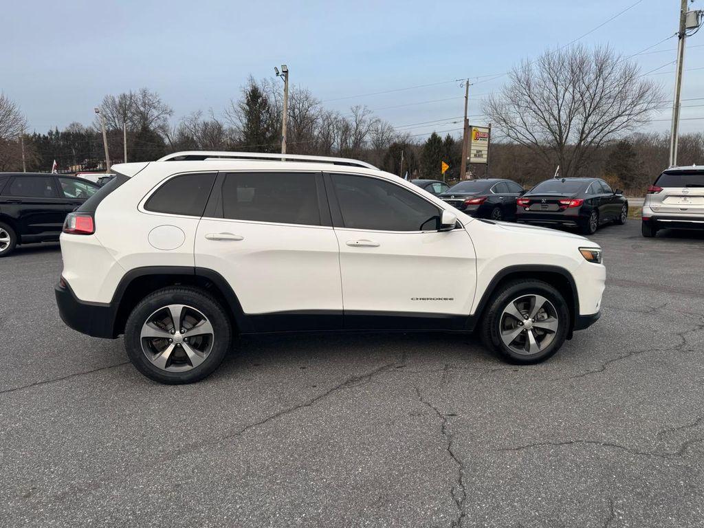 used 2019 Jeep Cherokee car, priced at $13,995