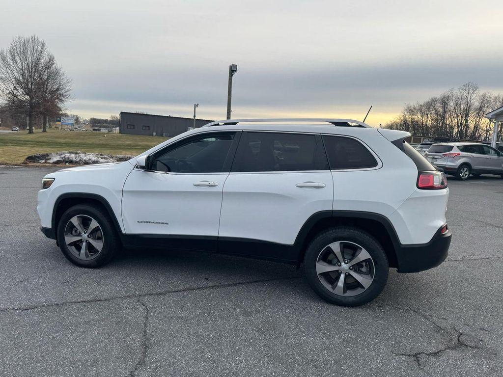 used 2019 Jeep Cherokee car, priced at $13,995