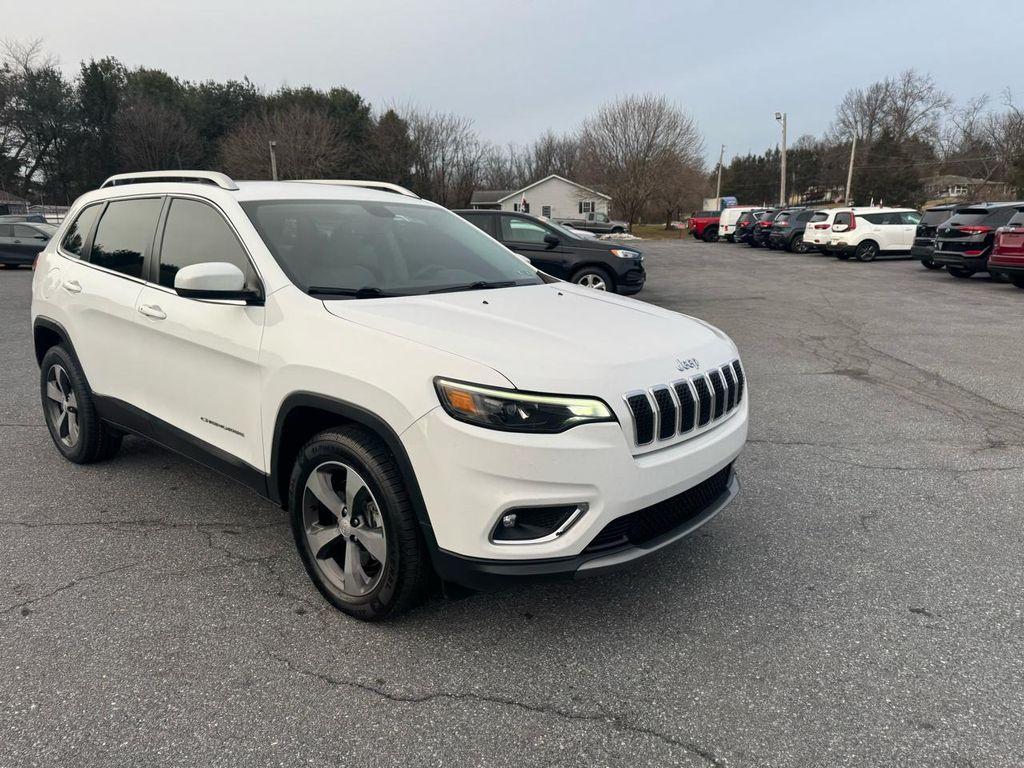 used 2019 Jeep Cherokee car, priced at $13,995