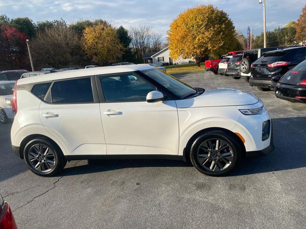 used 2021 Kia Soul car, priced at $10,995