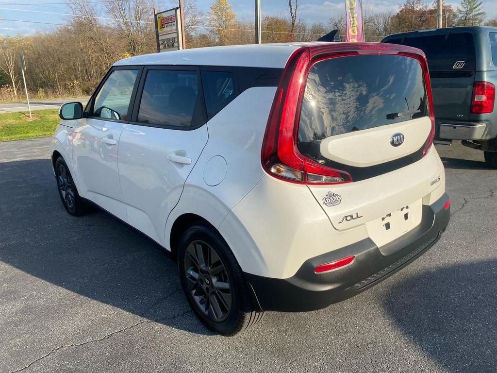 used 2021 Kia Soul car, priced at $10,995