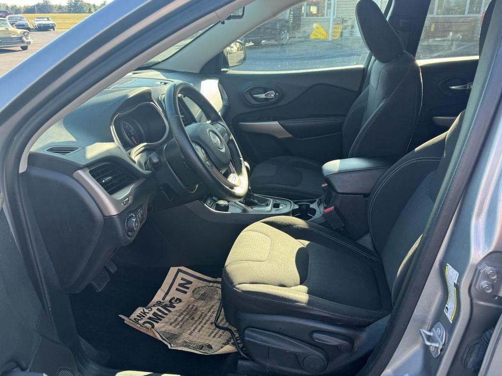 used 2017 Jeep Cherokee car, priced at $8,995