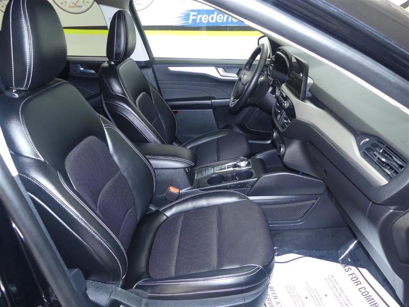 used 2022 Ford Escape car, priced at $19,900