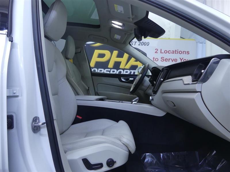 used 2022 Volvo XC60 car, priced at $31,000