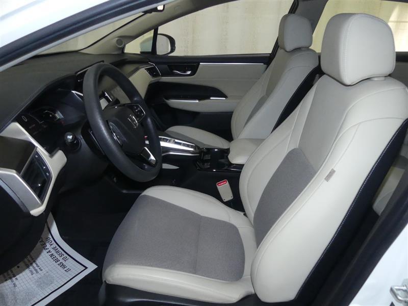 used 2021 Honda Clarity Plug-In Hybrid car, priced at $19,750