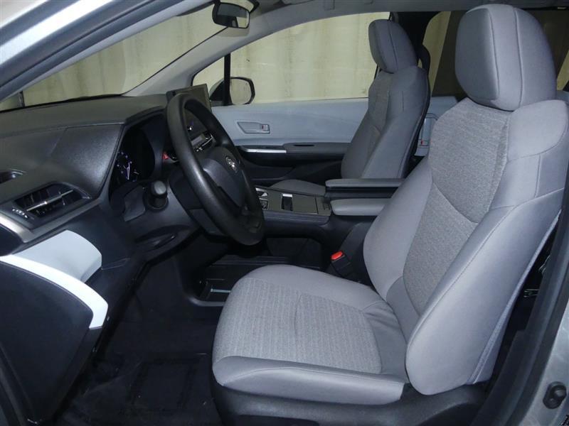 used 2025 Toyota Sienna car, priced at $37,900